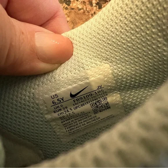 Nike Glacier Blue Dunks Lace-Up Sneakers - Picture 6 of 6